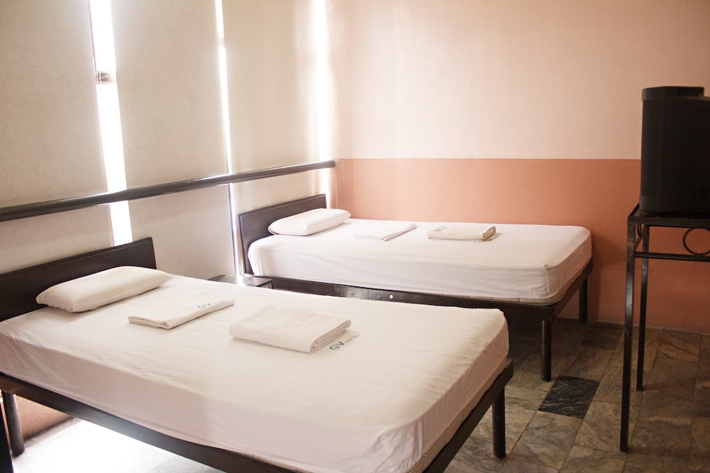 Non-Aircon Twin Room photo 3