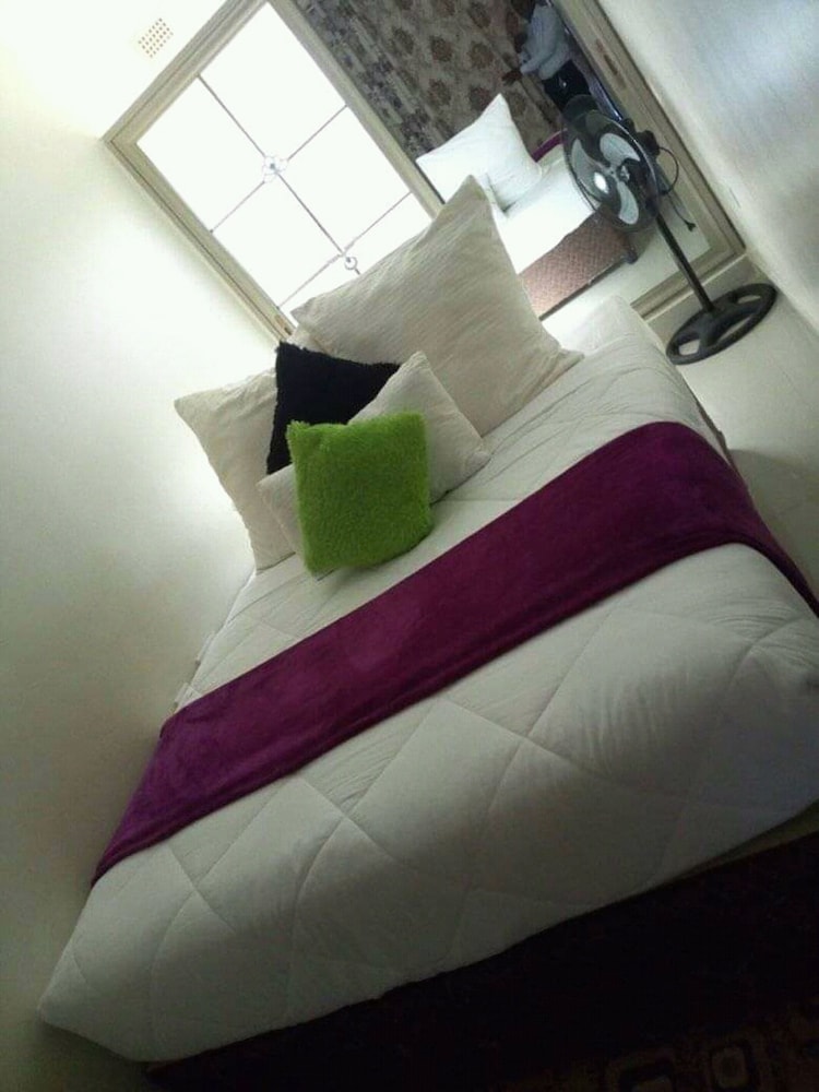 Deluxe Twin Room photo 3