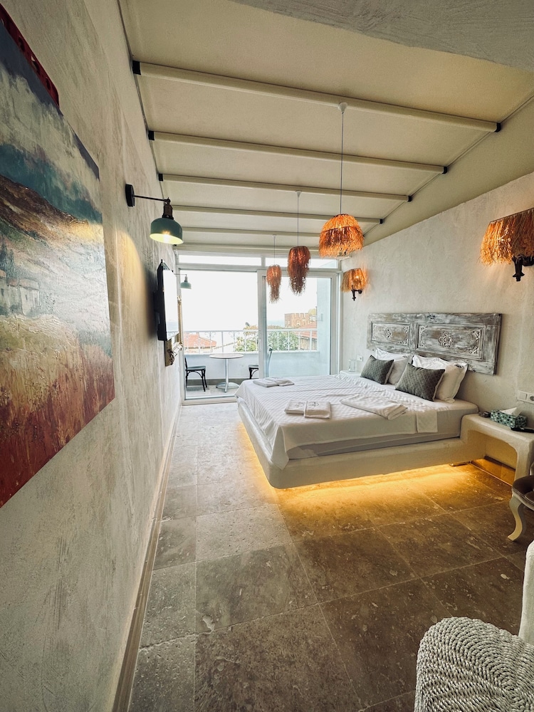 Romantic Room, Sea View