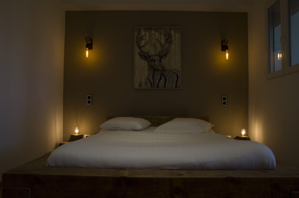 Family Duplex, Ensuite - Photo 11