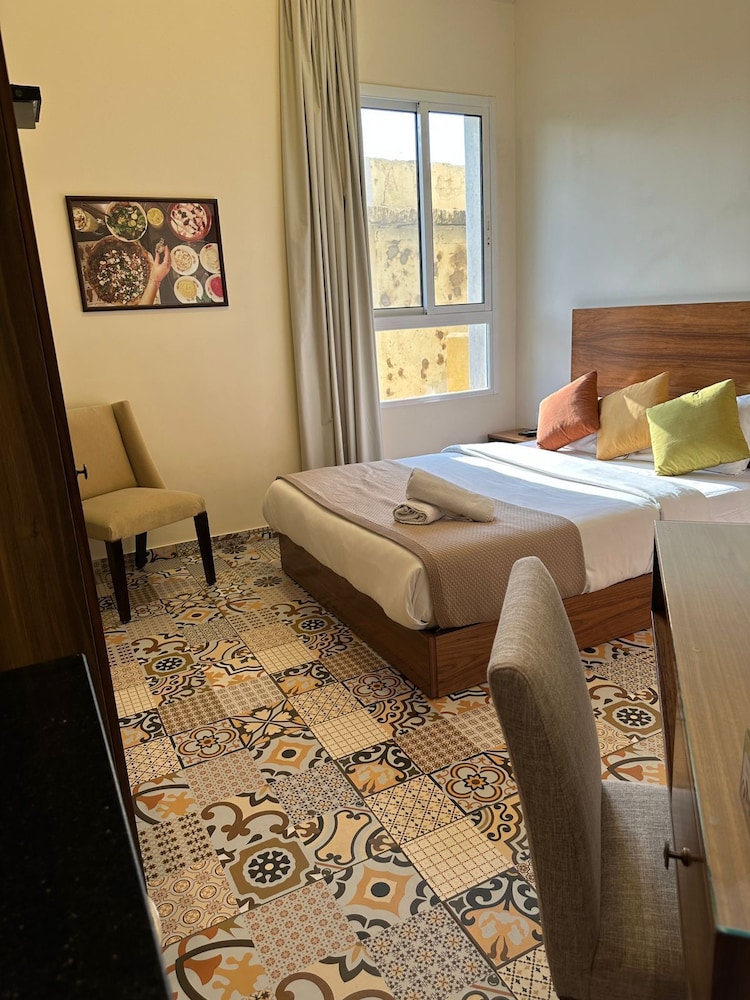 Double Room - Photo 4