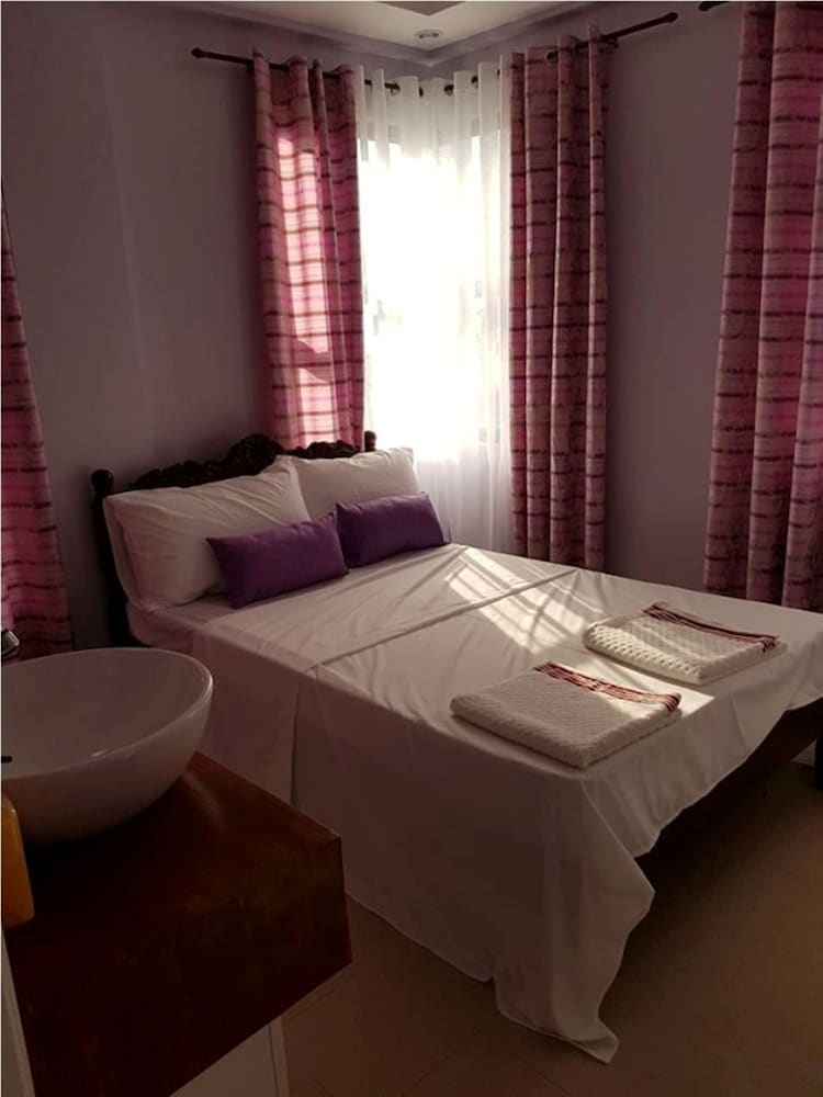 Room Good For 2 photo 1