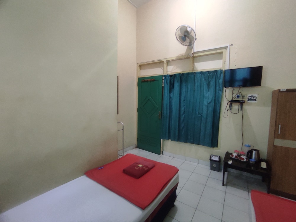 Standard Twin Room photo 2