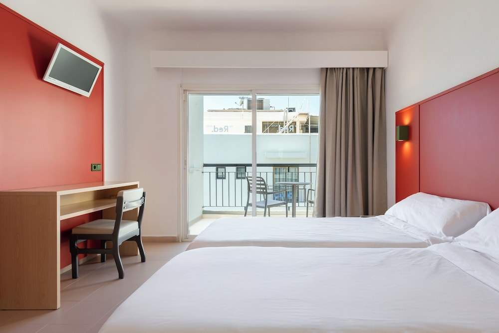 Standard Twin Room, 2 Twin Beds photo 3