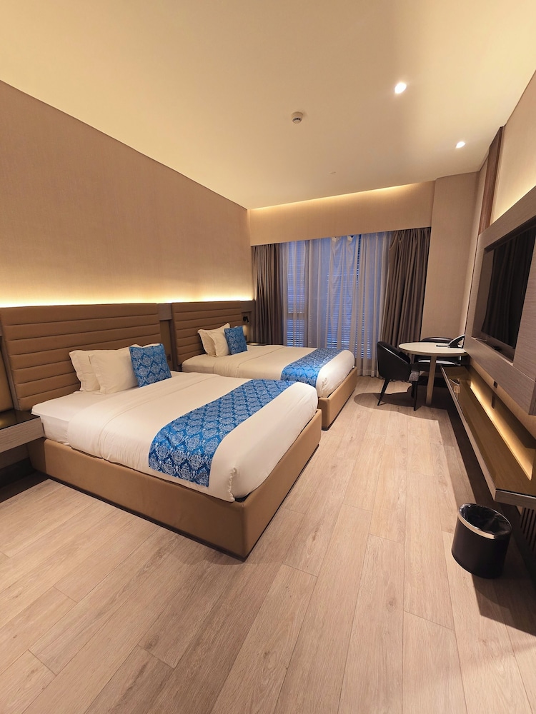Family Suite - Photo 1