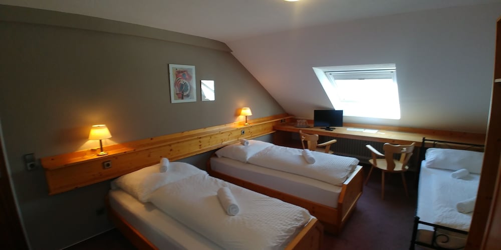 Economy Double Room, Shared Bathroom