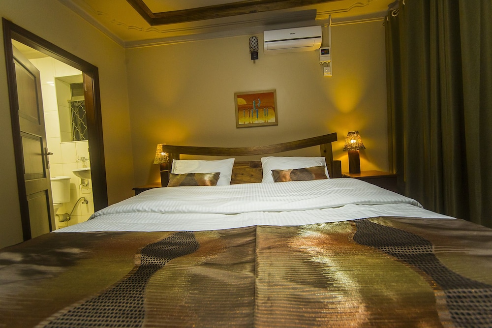 Executive Double Room, 1 Queen Bed, Non Smoking, Lake View photo 1