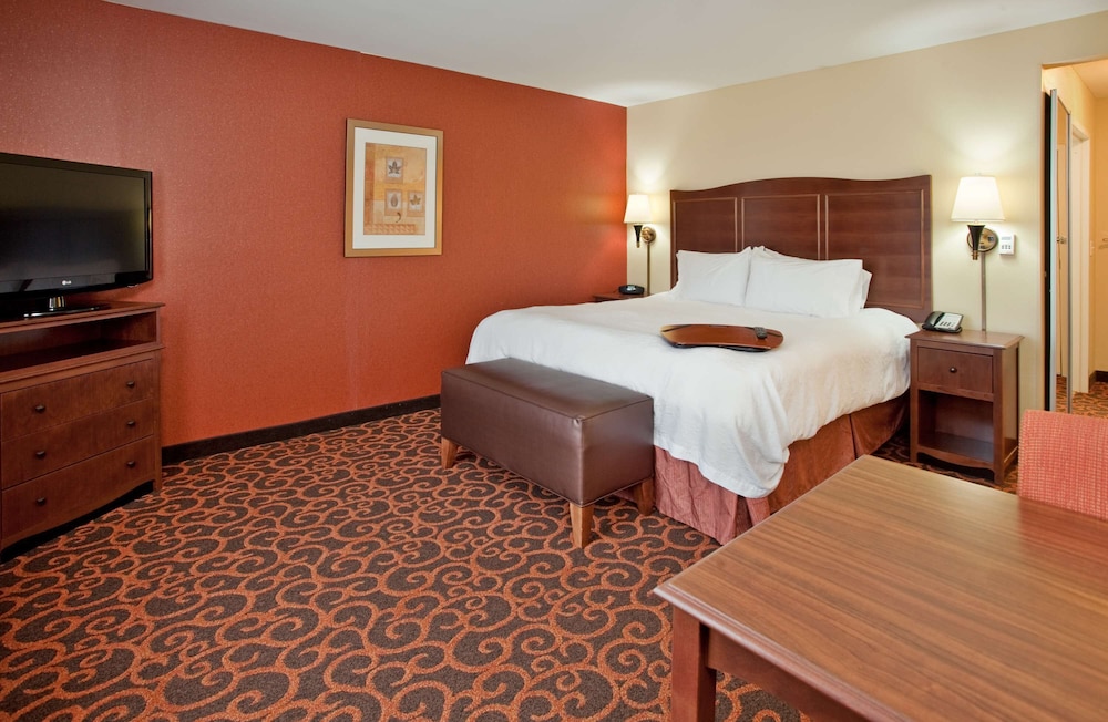 Room, 1 King Bed, Non Smoking - Photo 3