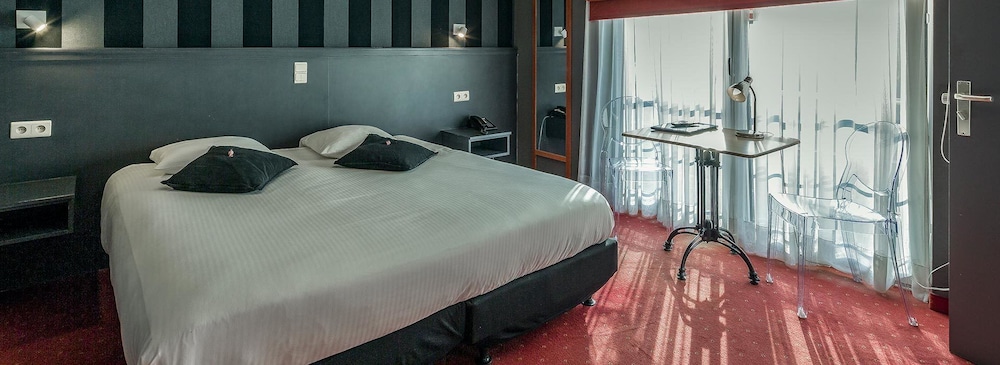 Deluxe Double Room - Photo 3