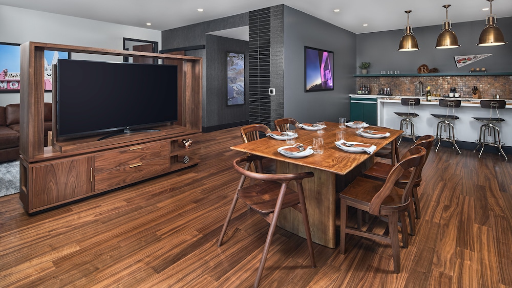Penthouse, 2 Bedrooms - Photo 7