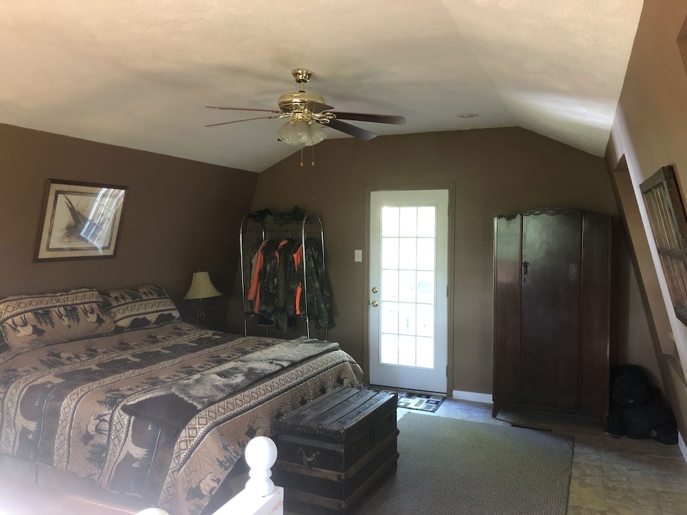 Family Cabin, 1 King Bed with Sofa bed, Mountain View, Mountainside photo 1