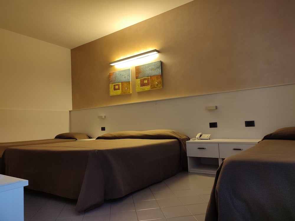 Quadruple Room photo 1