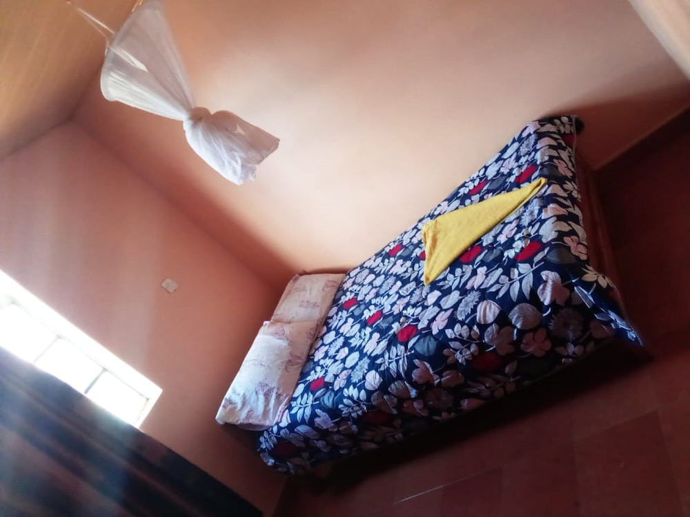 Standard Double Room photo 3