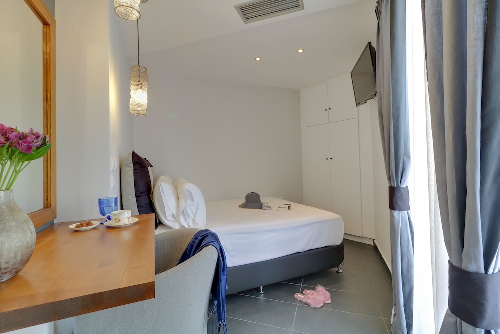 Exclusive Penthouse, 2 Bedrooms, Terrace (400) photo 2