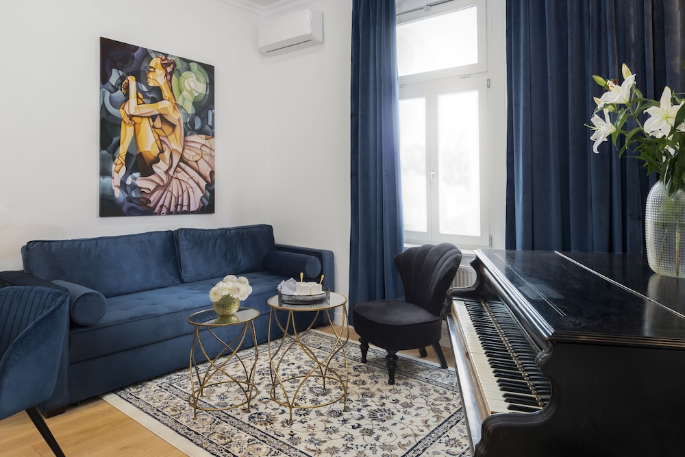 Exclusive Apartment