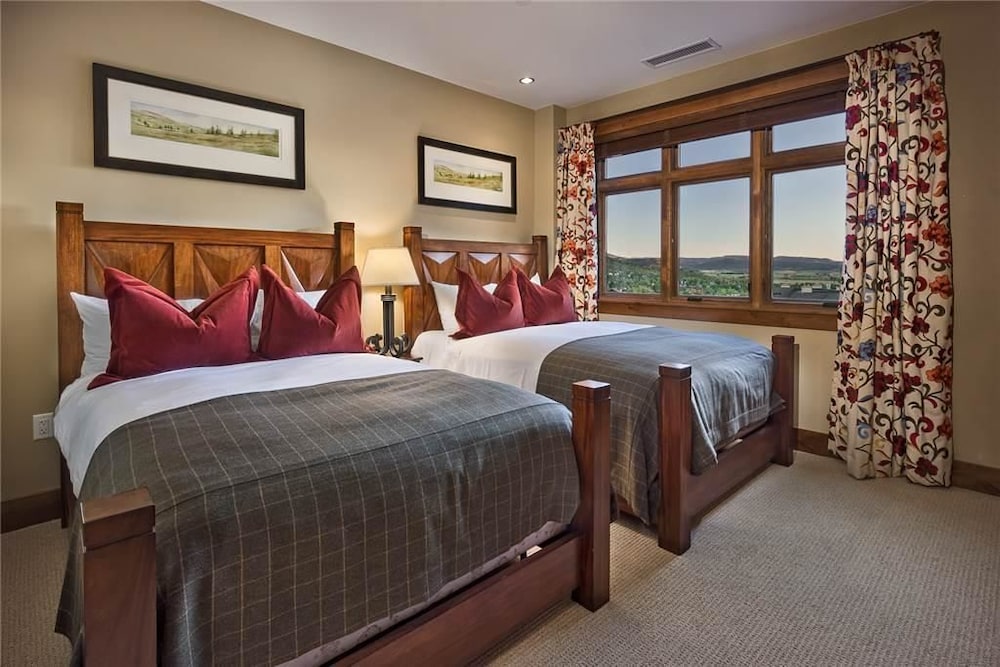 Condo, Multiple Beds, Mountain View (Elk Mountain (#610) (Condo)) photo 2
