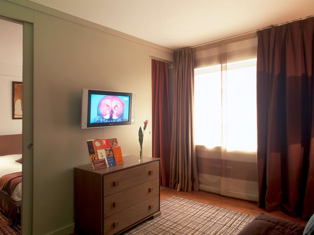 Family Apartment, 1 Bedroom - Photo 2