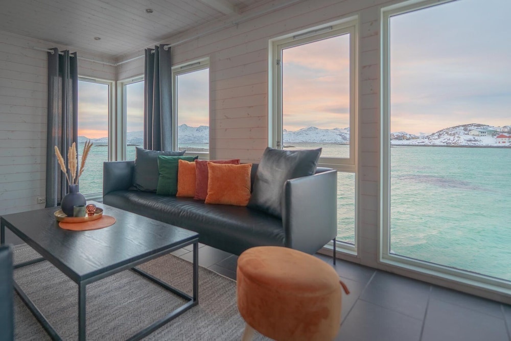 Comfort Bungalow, Sea View