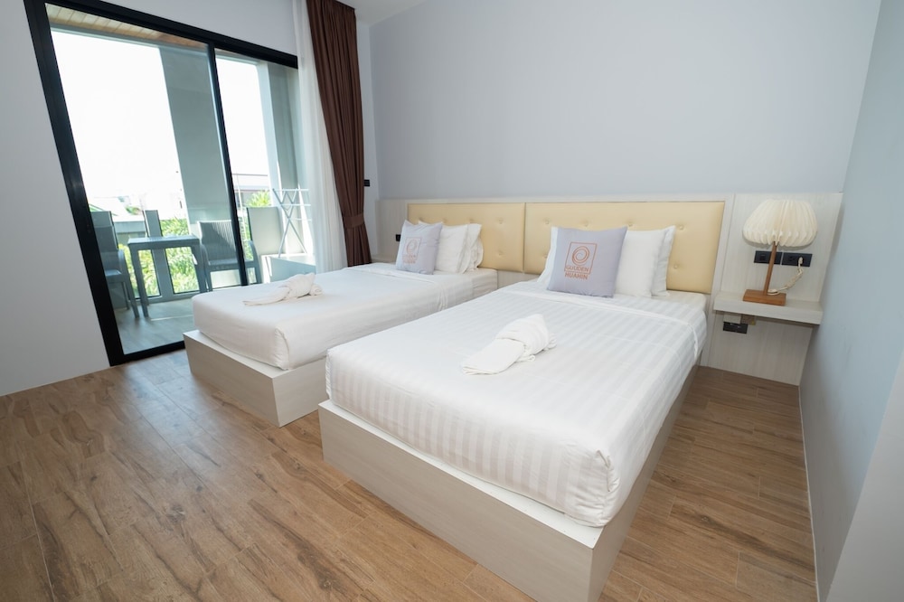 Deluxe Twin Room - Photo 5