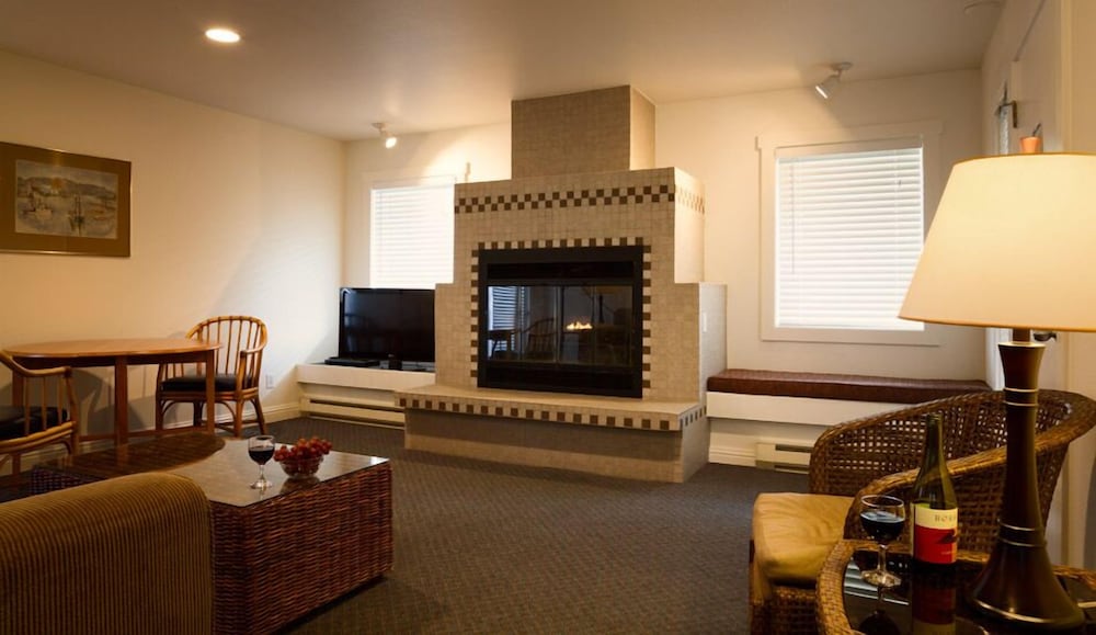 Suite, 1 Bedroom, Ground Floor (No View) photo 1