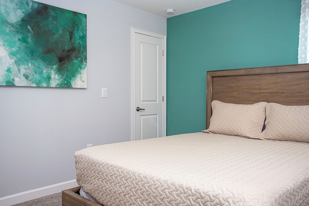 Luxurious 5 Bedroom w Pool Close to Disney 9017 Championsgateresort, 写真 10