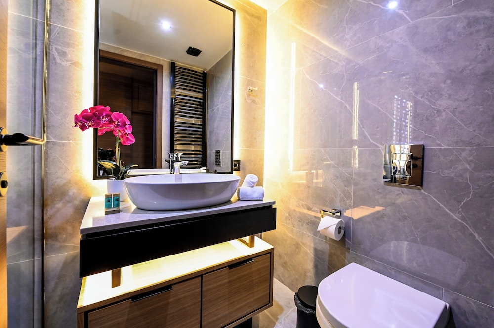 Executive Double Room - Photo 9