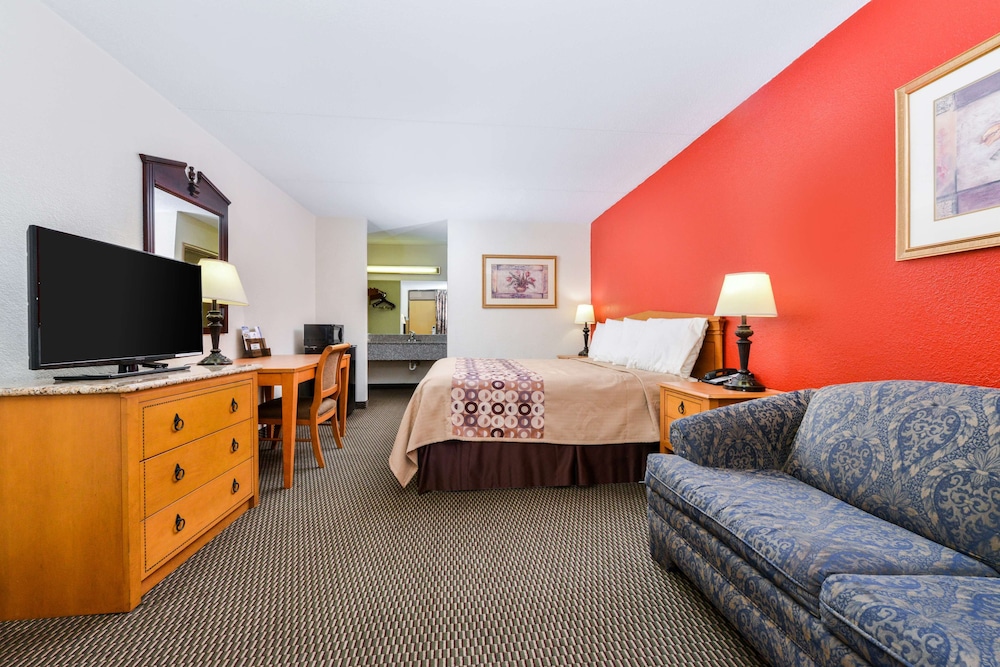Deluxe Room, 1 King Bed, Non Smoking