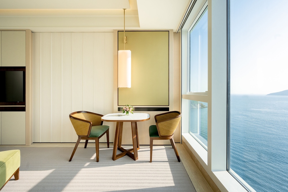 Oceanfront Twin Room