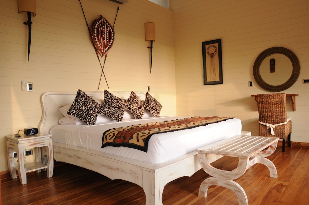 Junior Suite Ocean View photo 2