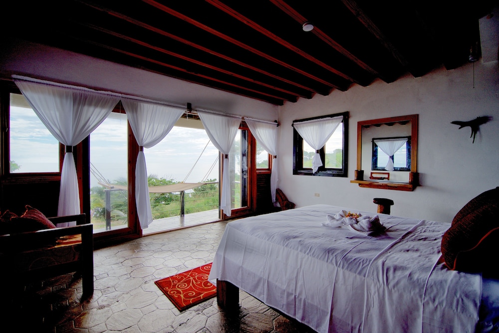 Grand Master Suite