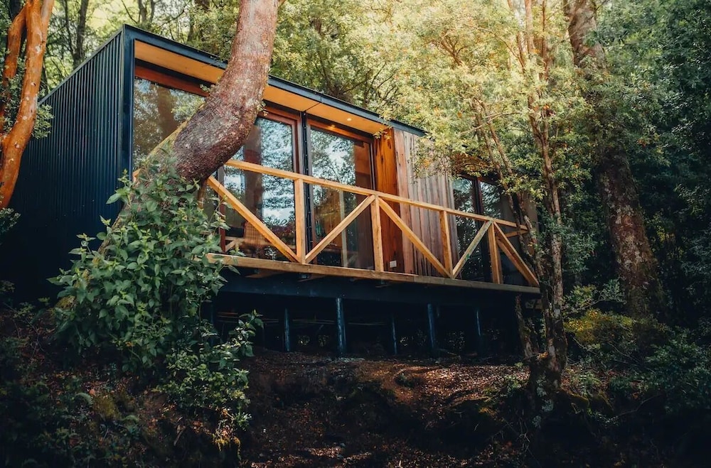 Premium Loft, Multiple Beds, Lake View photo 1