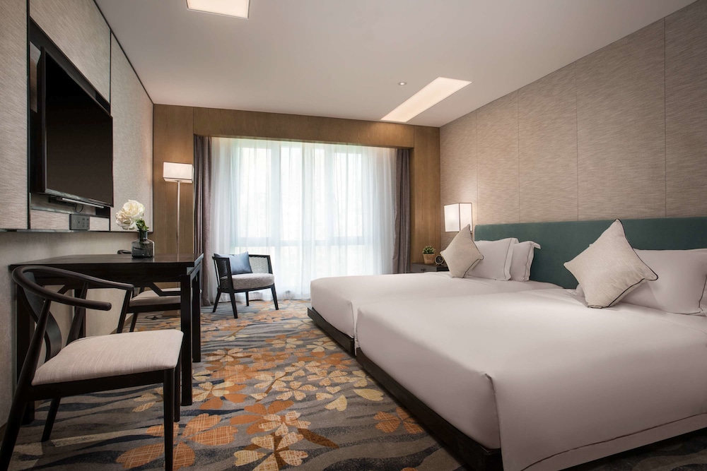 Deluxe Room, 2 Double Beds, Non Smoking