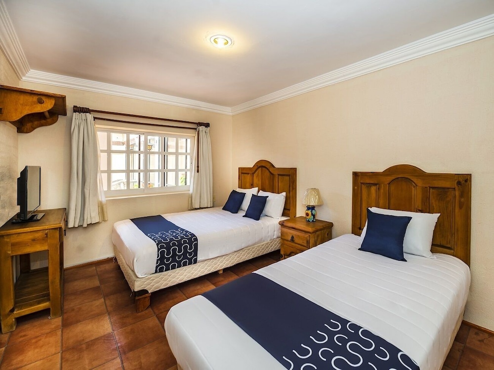 Standard Triple Room (1 Double Bed)