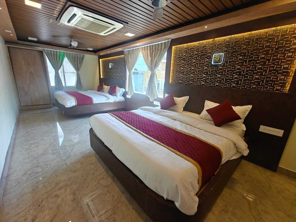 Family Studio Suite