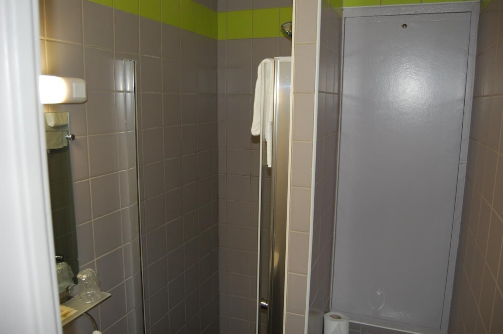 Standard Room, 2 Twin Beds