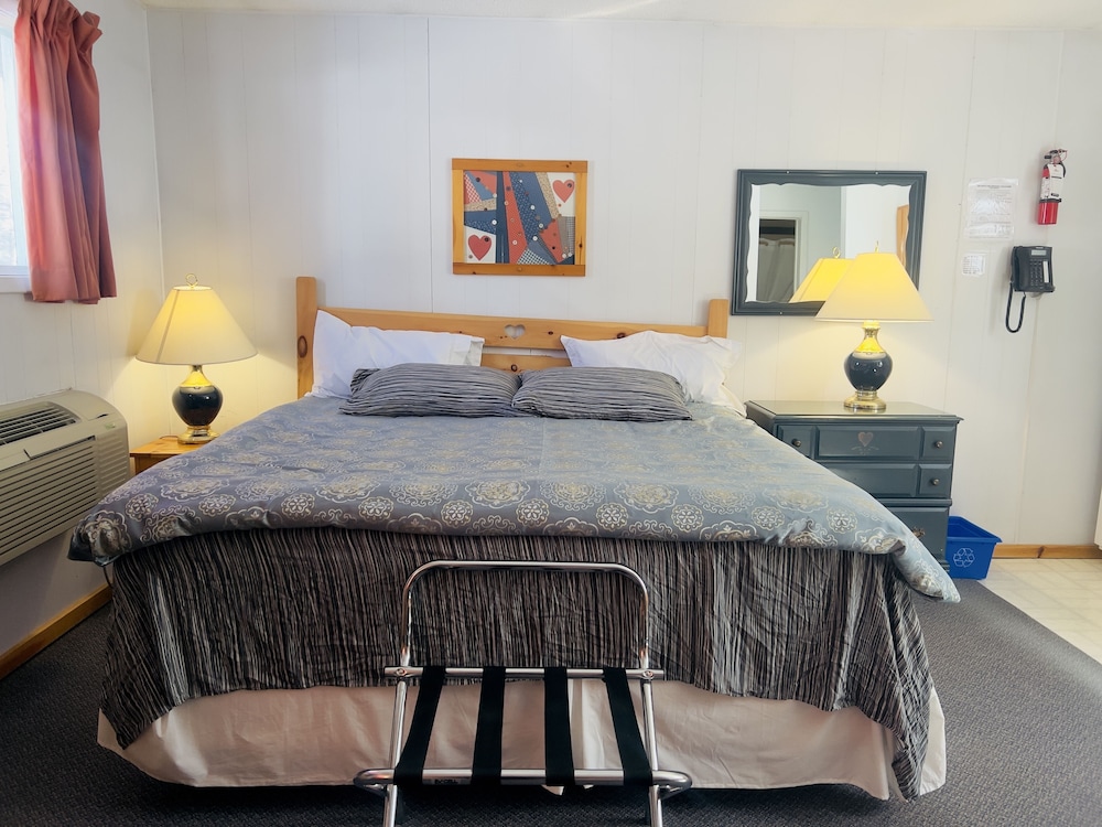 Studio Suite, 1 King Bed, Fireplace