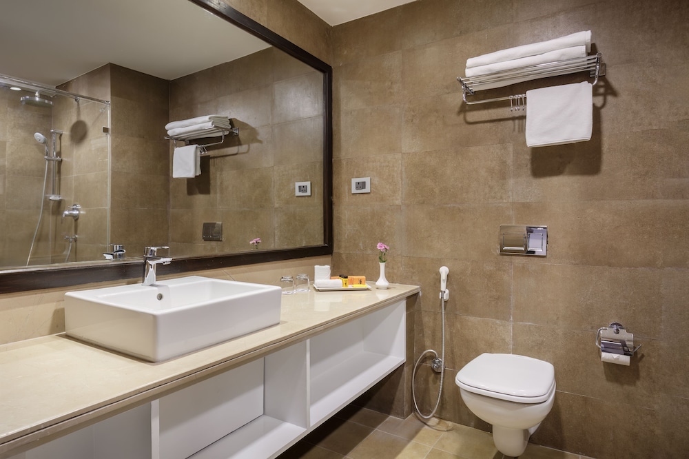 Deluxe Room, 1 Double Bed - Photo 2