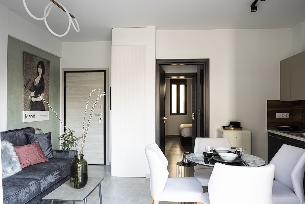 Luxury Apartment
