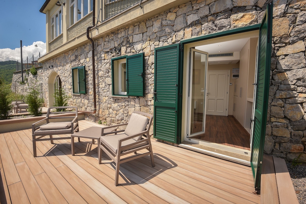 Double Room, 1 Queen Bed, Terrace, Sea View photo 1