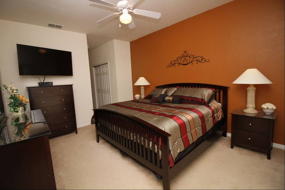 House, 5 Bedrooms