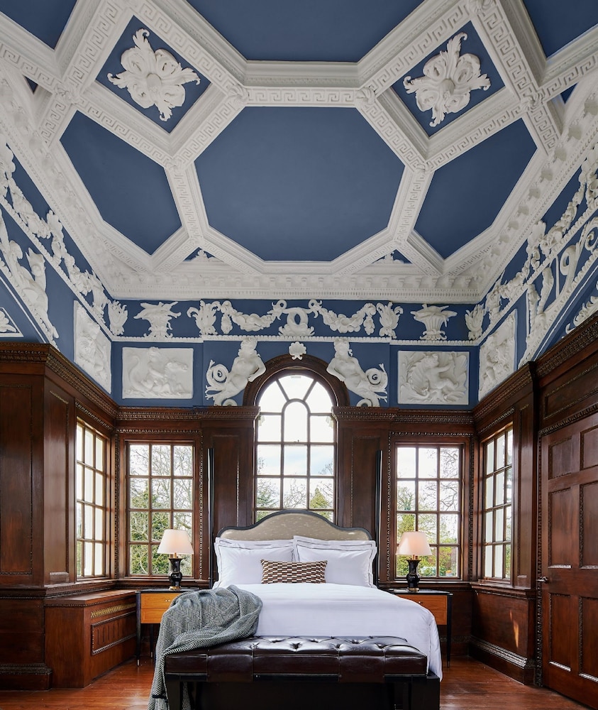 The Wedgewood Suite photo 3