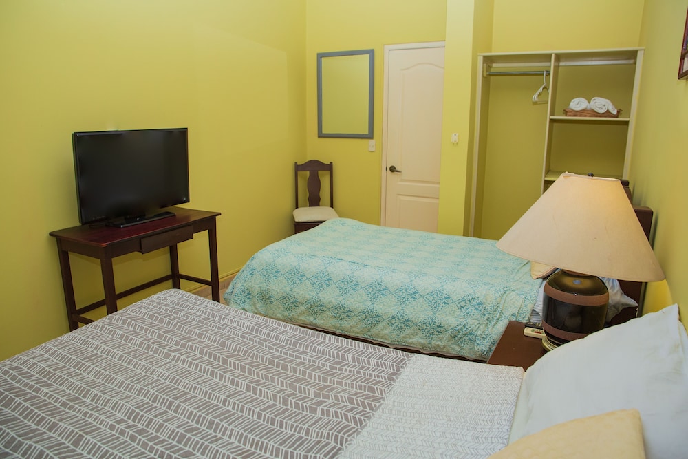 Standard Double Room, Multiple Beds photo 2