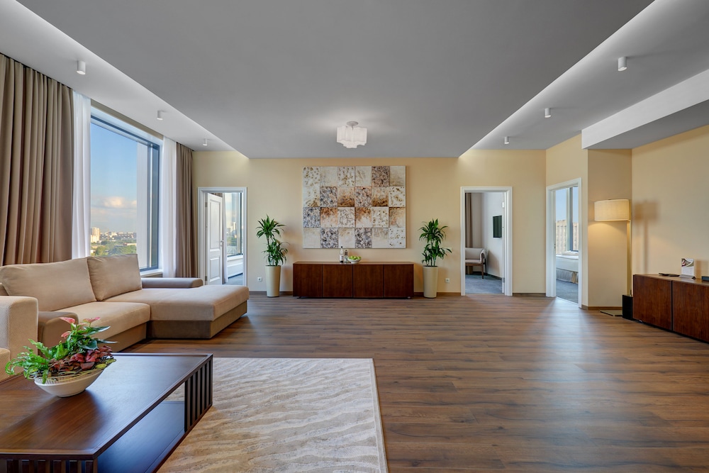 Business Suite