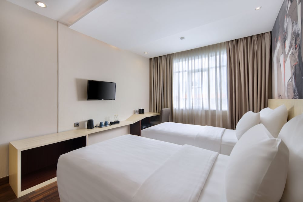Deluxe Twin Room - Photo 2