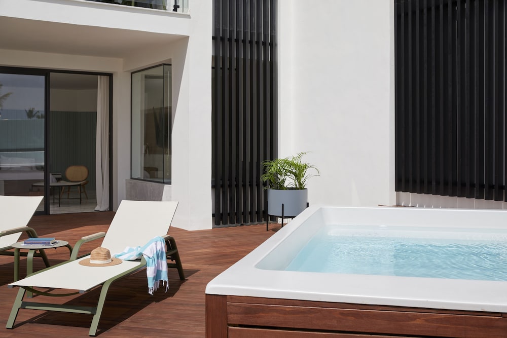 Terrace Suite with Plunge Pool