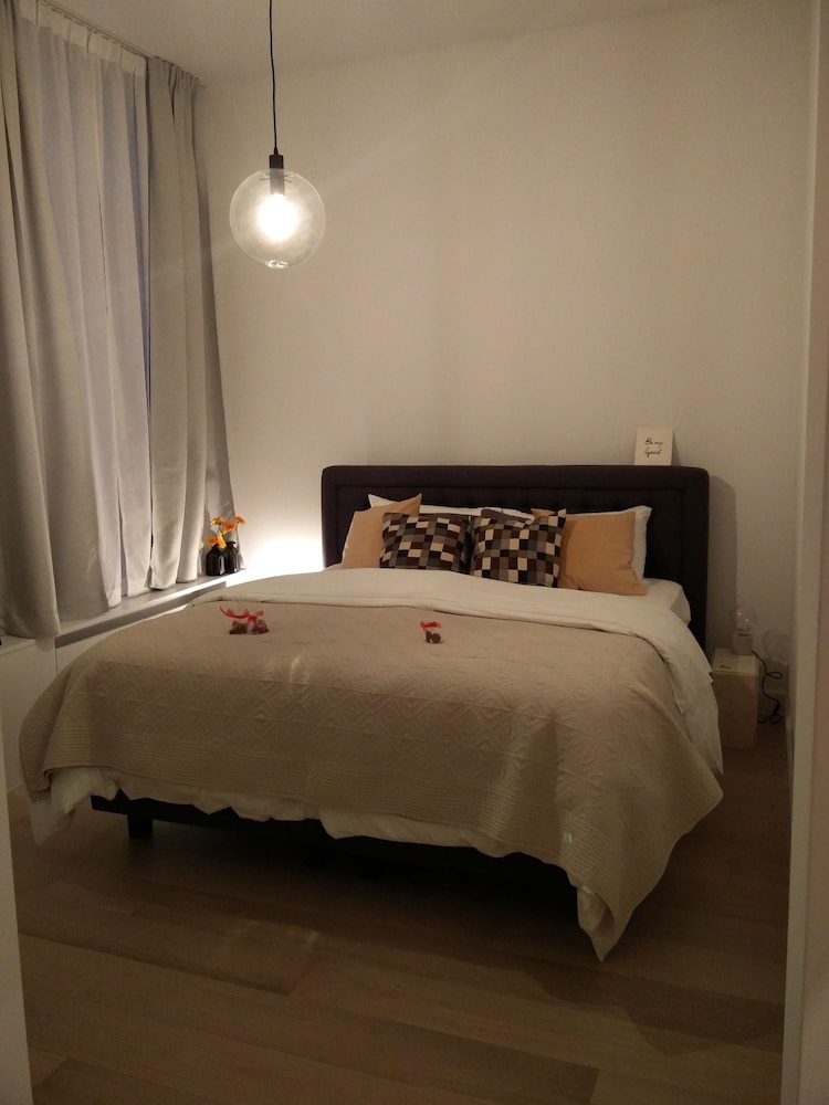 Family Room photo 1