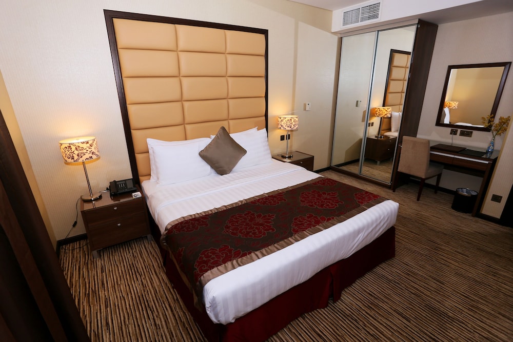 Deluxe Suite, Garden View
