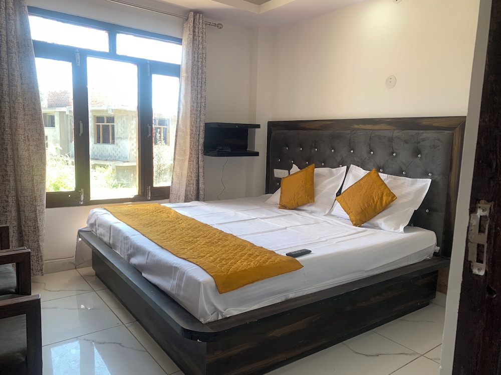 Deluxe Double Room, Balcony, Garden View photo 2