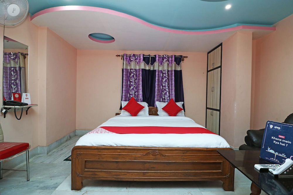 Double Room, 1 Queen Bed photo 1