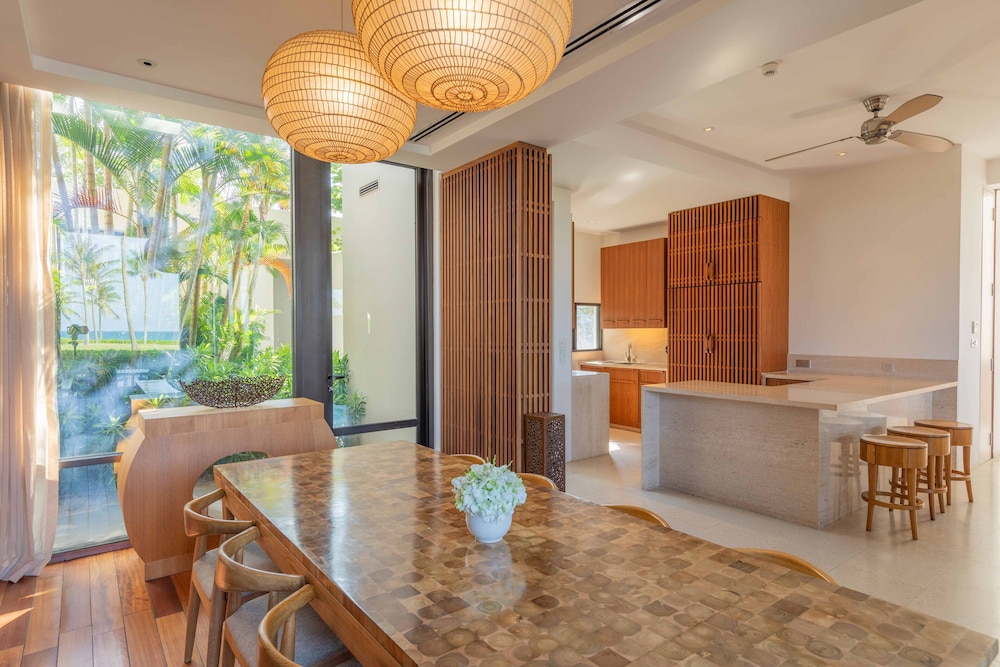 Three Bedroom Villa with Private Pool (Non Smoking) photo 2